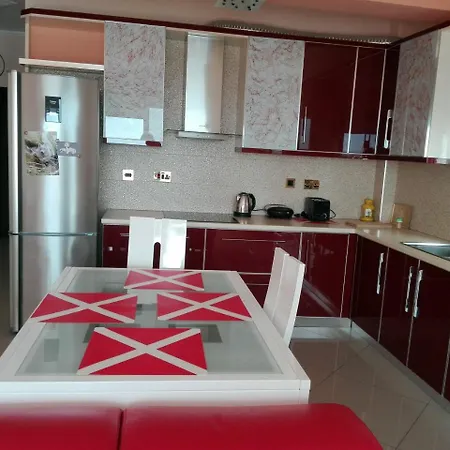 Luxury Apartment Krisi Sarande Διαμέρισμα *